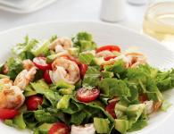 Салат с креветками простые и вкусные рецепты Низкокалорийные салаты с креветками
